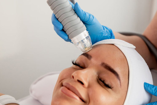 RF-MICRONEEDLING_2.jpg