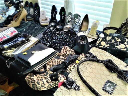 purses and shoes close up.jpg